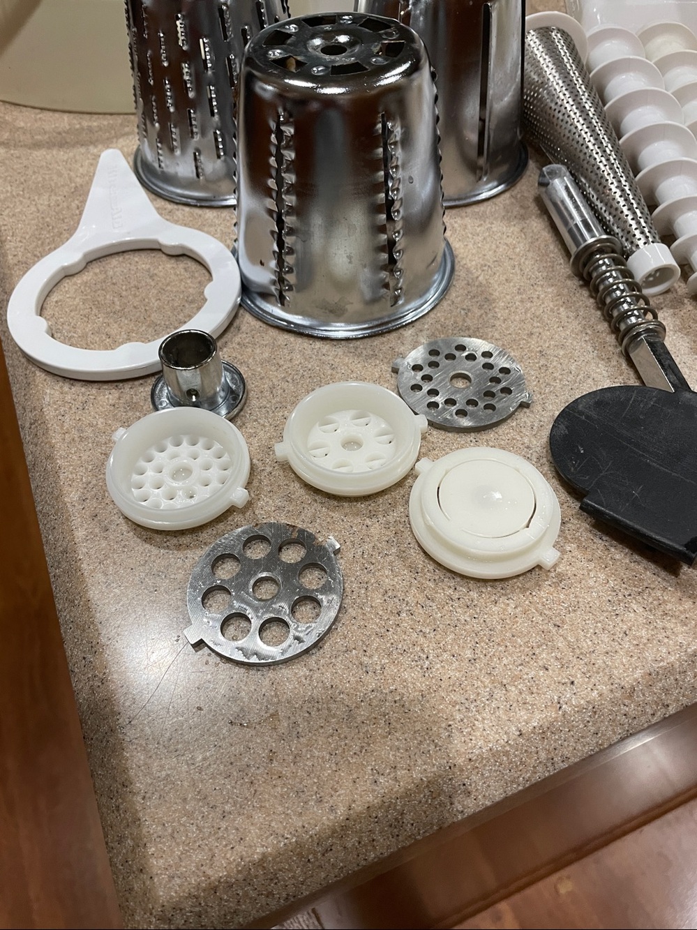White Kitchen Mixer Attachment Set - Multi-Purpose Accessory Kit - Picture 6 of 7